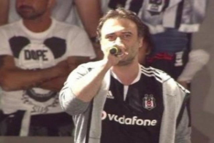 Kutsi: Bir daha söyleyelim mi? Beşiktaş taraftarı: Hayır