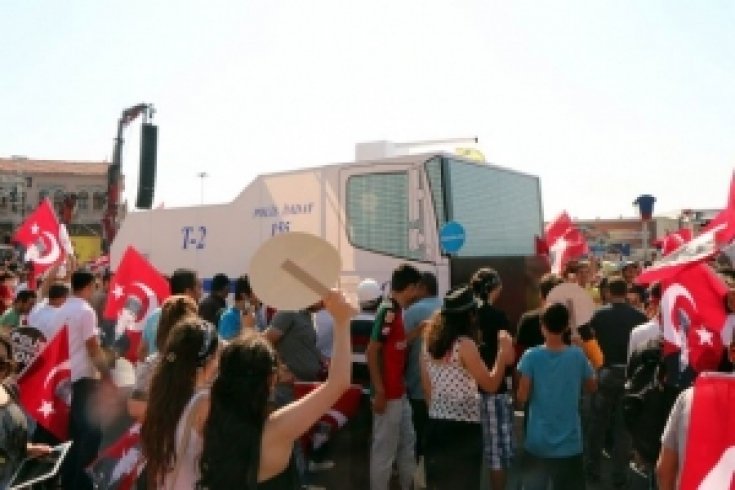 TOMA Festival alanına girdi, Gazdan Adam Festivaline yüzbinler katıldı