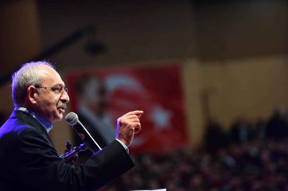 Kılıçdaroğlu, 15. Olağan Gençlik kongresine katıldı