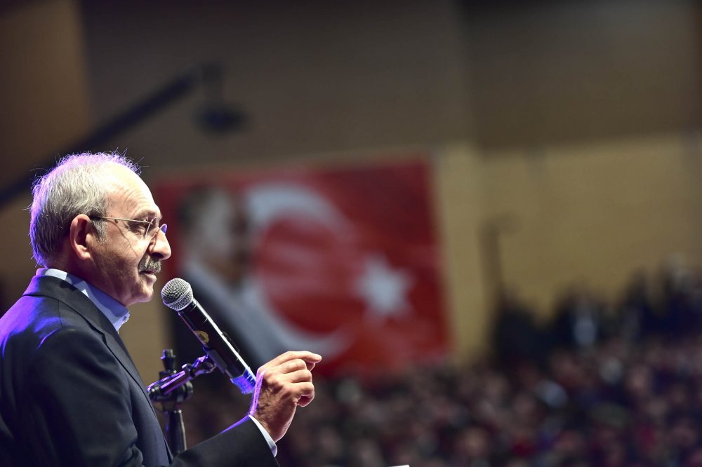 Kılıçdaroğlu, 15. Olağan Gençlik kongresine katıldı