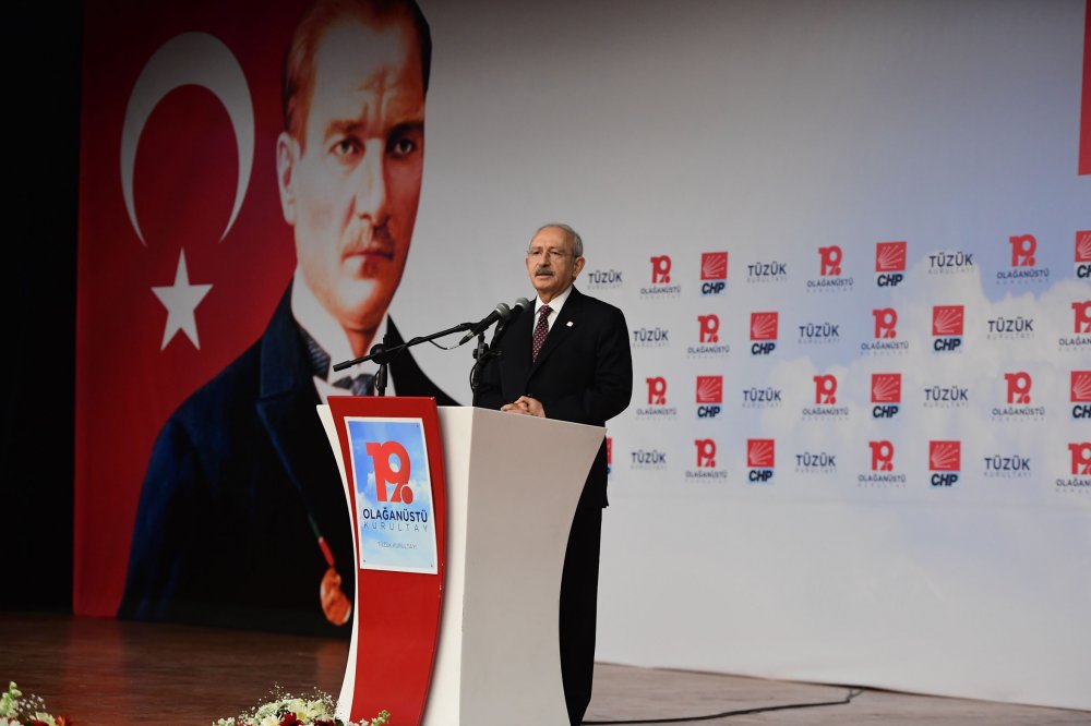 Fotoğraflarla 19. Olağanüstü Tüzük Kurultayı'ndan kareler