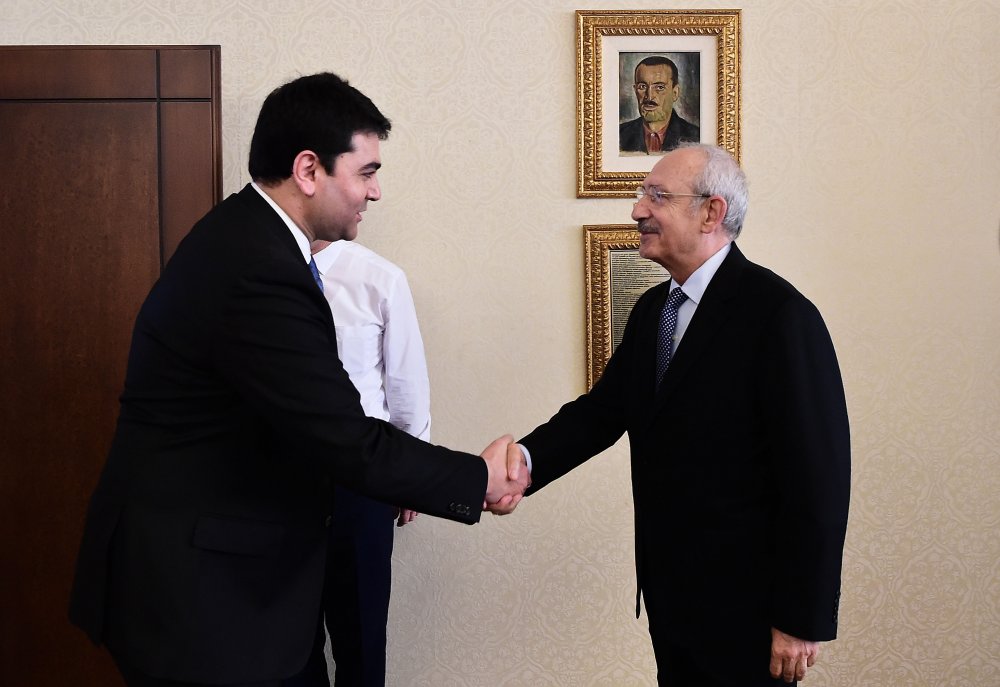 Kılıçdaroğlu, DP Genel Başkanı Gültekin Uysal'la görüştü