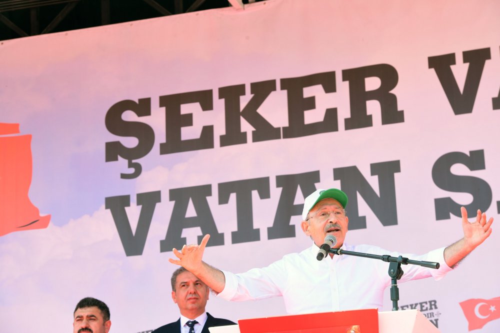 Kılıçdaroğlu, Çorum'da " Şeker Vatandır Vatan Satılmaz" mitingine katıldı