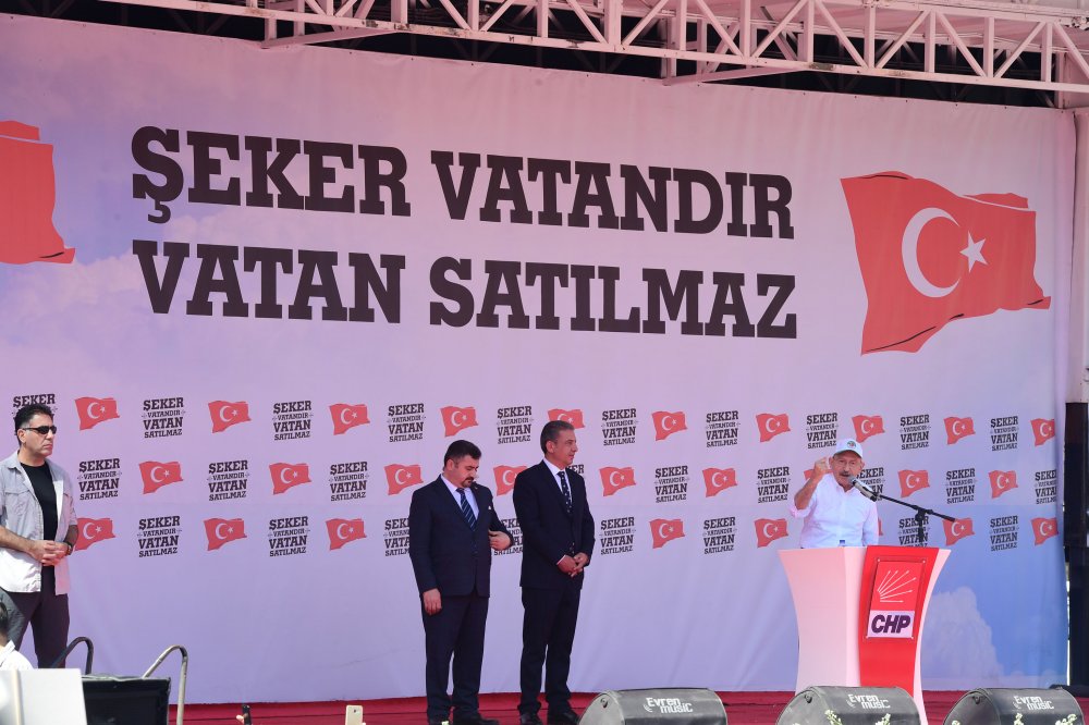 Kılıçdaroğlu, Çorum'da " Şeker Vatandır Vatan Satılmaz" mitingine katıldı