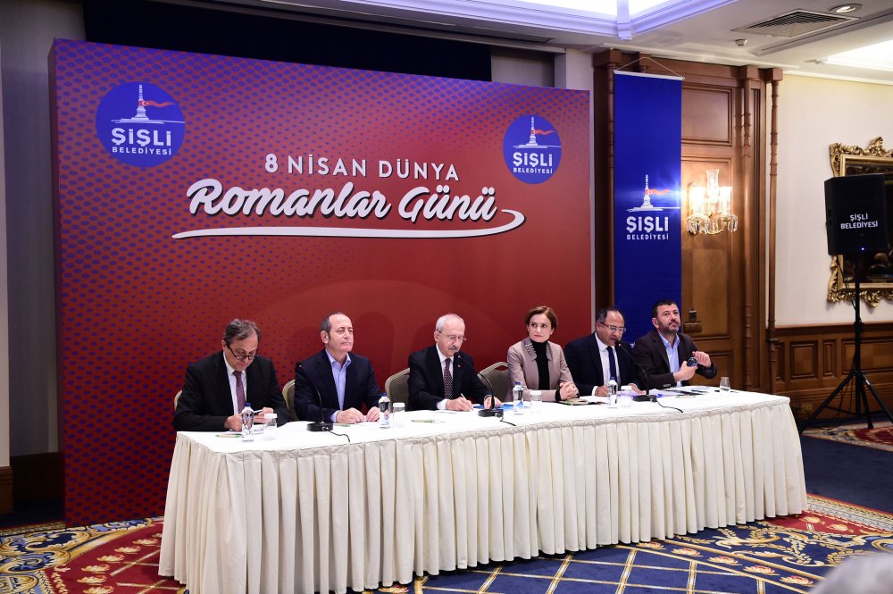 Kılıçdaroğlu, Roman STK temsilcileriyle bir araya geldi