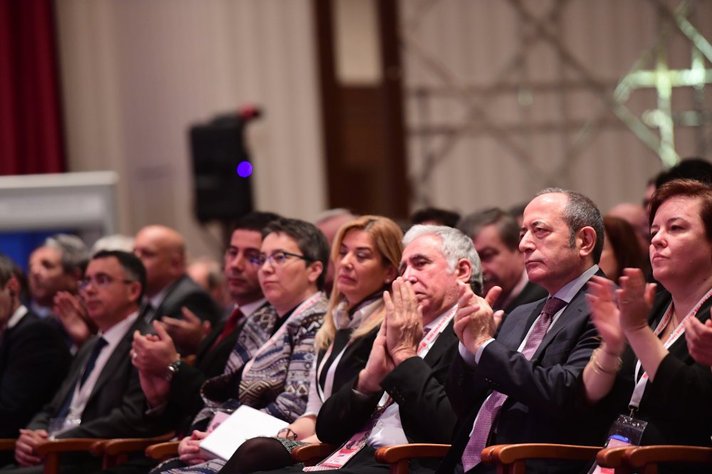 Kılıçdaroğlu, Türkiye Rumeli Balkan Çalıştayı'na katıldı