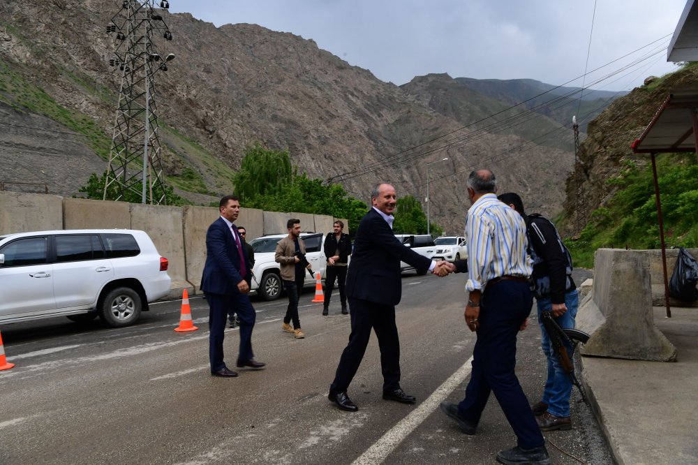 Muharrem İnce, Hakkari'de düzenlediği mitingde konuştu