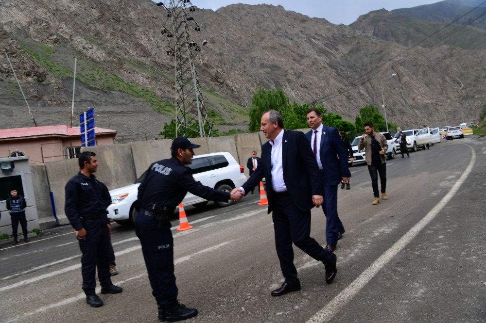 Muharrem İnce, Hakkari'de düzenlediği mitingde konuştu