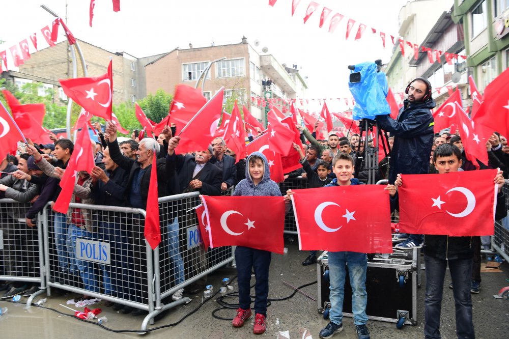 Muharrem İnce, Hakkari'de düzenlediği mitingde konuştu