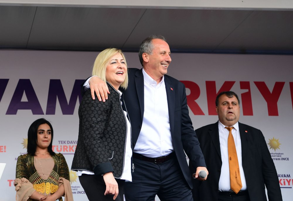 Muharrem İnce, Hakkari'de düzenlediği mitingde konuştu