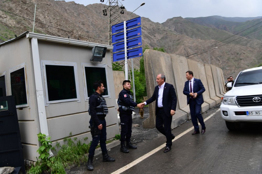 Muharrem İnce, Hakkari'de düzenlediği mitingde konuştu