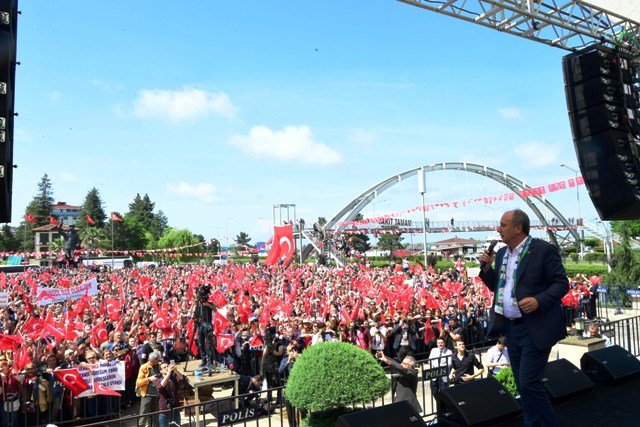CHP Cumhurbaşkanı Adayı Muharrem İnce Rize mitinginde konuştu