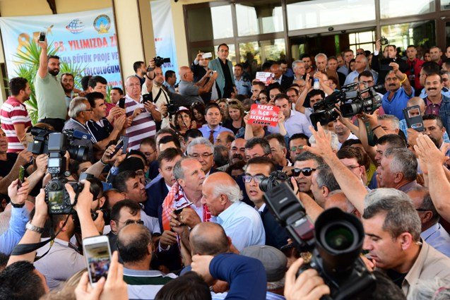 Muharrem İnce, Antalya'da Halk Arenası'na katıldı