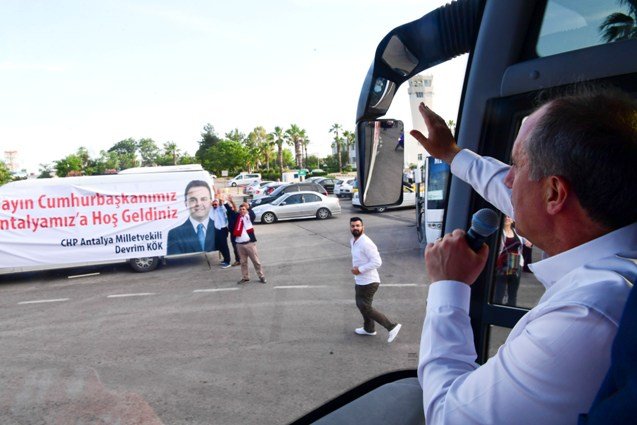 Muharrem İnce, Antalya'da Halk Arenası'na katıldı