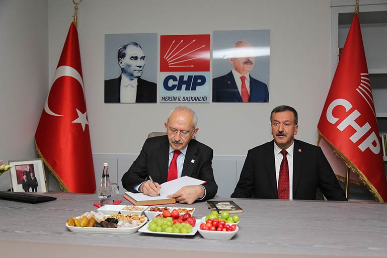 Kılıçdaroğlu, CHP Mersin İl Başkanlığı'nın yeni binasının açılışını yaptı