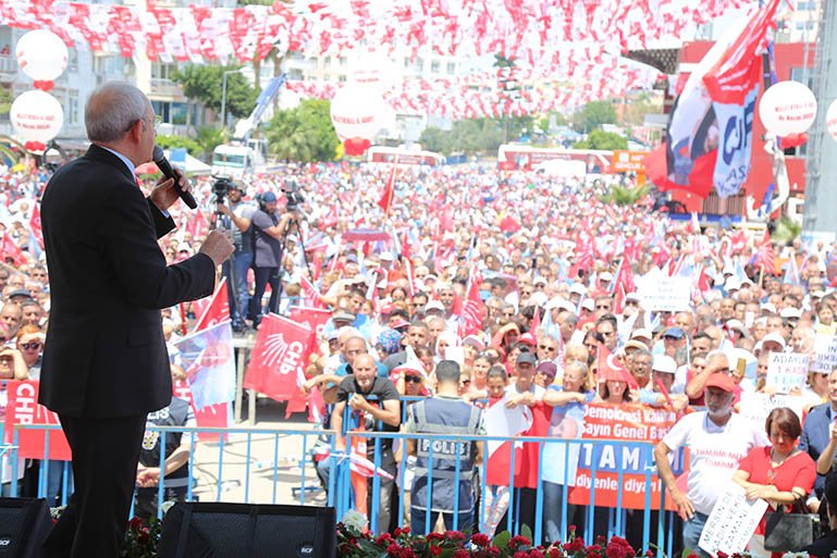 Kılıçdaroğlu, Mersin İl Başkanlığı'nın düzenlediği etkinlikte Mersinlilere seslendi