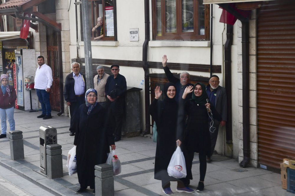 Muharrem İnce Mevlana Müzesi'ni ve türbesini ziyaret etti