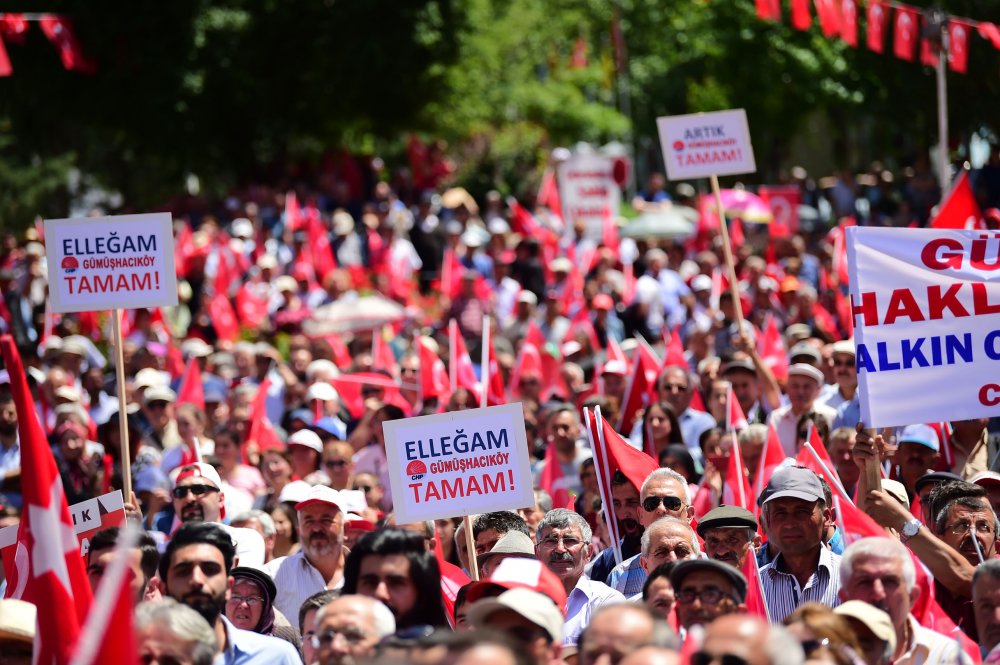 Cumhurbaşkanı adayı Muharrem İnce, Amasya mitinginde halka hitap etti