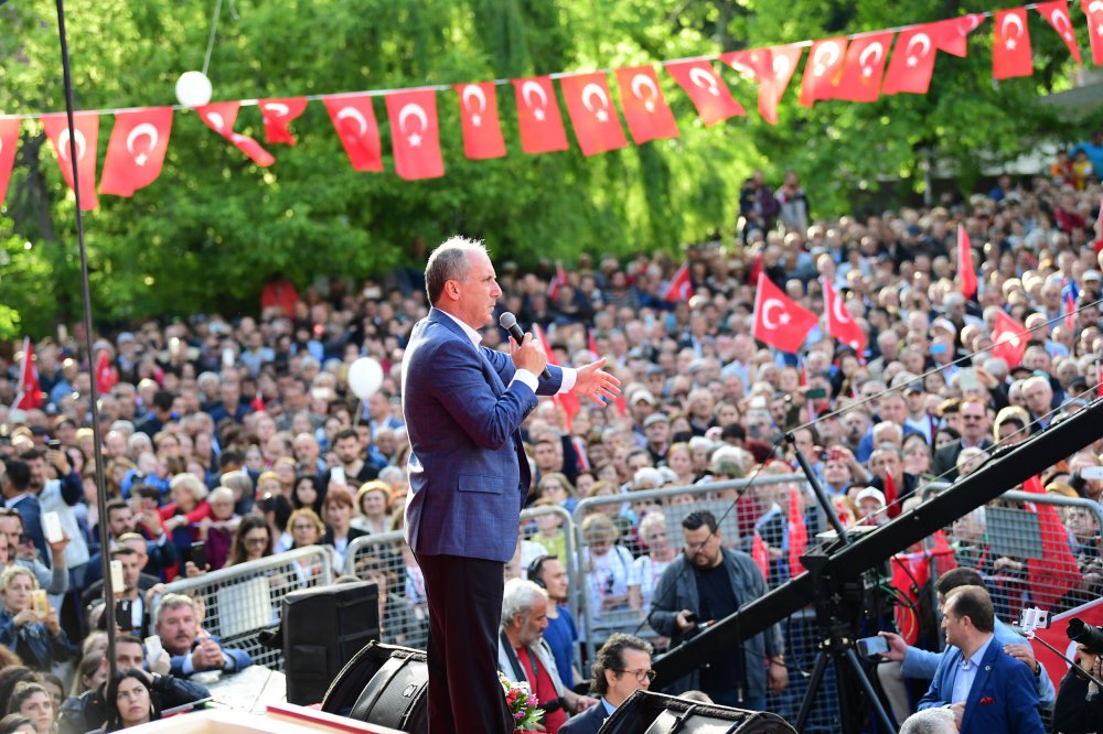 Muharrem İnce'nin Sinop mitinginden kareler