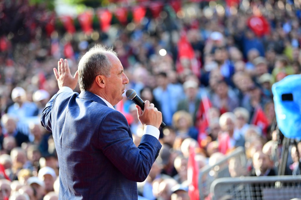 Muharrem İnce'nin Sinop mitinginden kareler