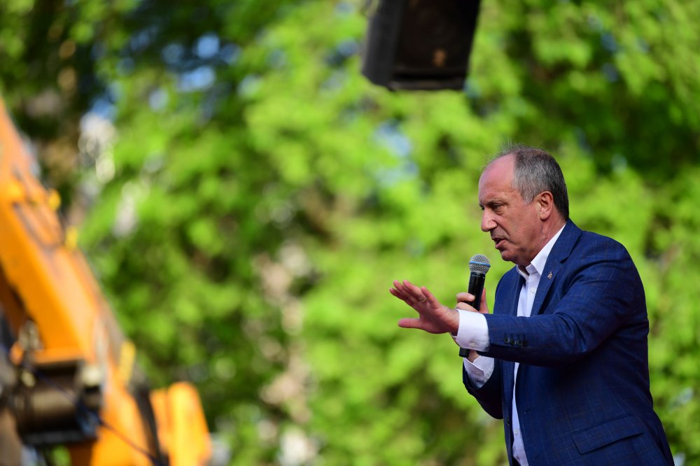 Muharrem İnce'nin Sinop mitinginden kareler