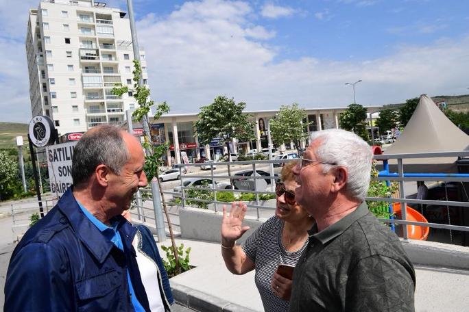 Muharrem İnce ve eşi market alışverişinde