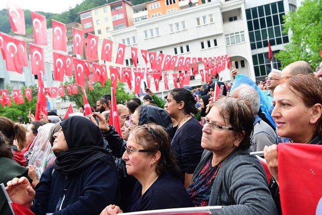 Muharrem İnce Artin mitinginde konuştu