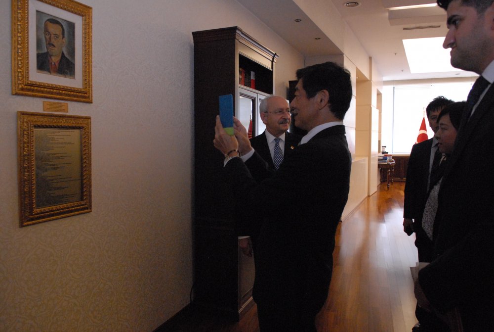 Kılıçdaroğlu, Japon Büyükelçi Miyajima'yla görüştü