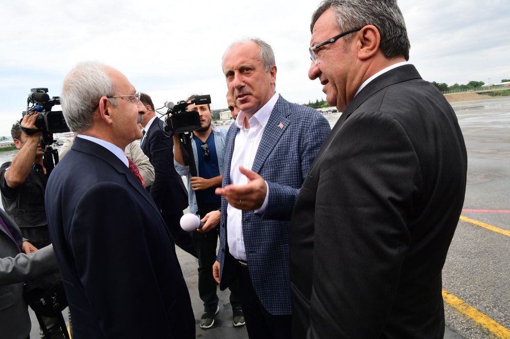 Kılıçdaroğlu ve İnce Ankara Esenboğa Havalimanı'nda karşılaştı