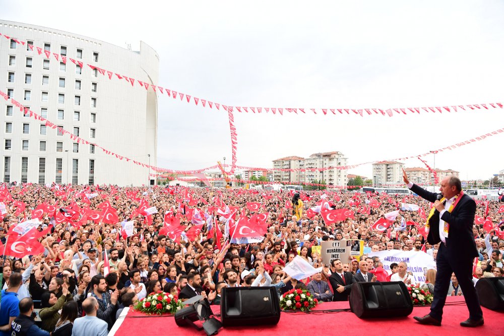 Muharrem İnce Malatya'da halka hitap etti