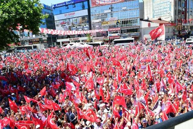 Muharrem İnce, Eyüpsultan'da halka hitap etti