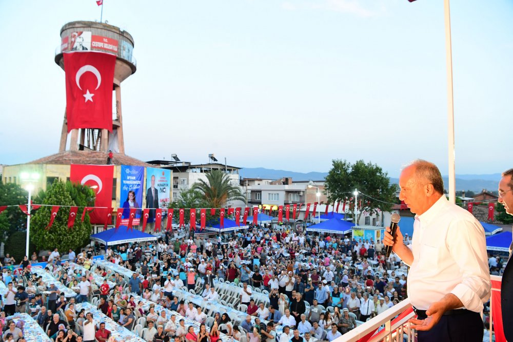 Muharrem İnce, Aydın'ın Çeştepe'de toplu iftar yemeğine katıldı