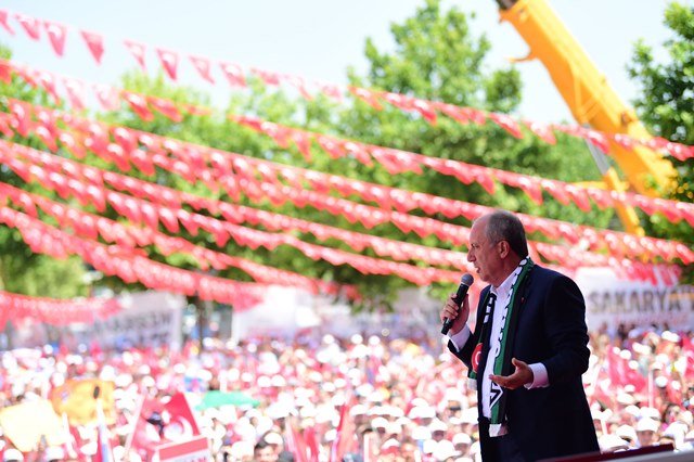 Muharrem İnce Sakarya mitinginde konuştu