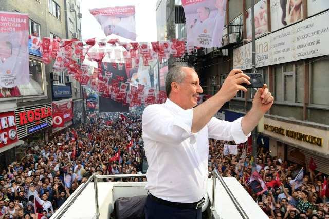 Muharrem İnce, İstanbul Küçükçekmece'de halka seslendi