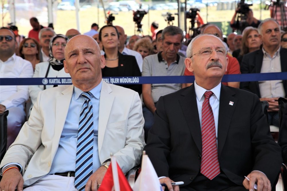Kılıçdaroğlu, Kartal'da 'Yaşlı Bakım ve Huzurevi Binası'nın açılışına katıldı