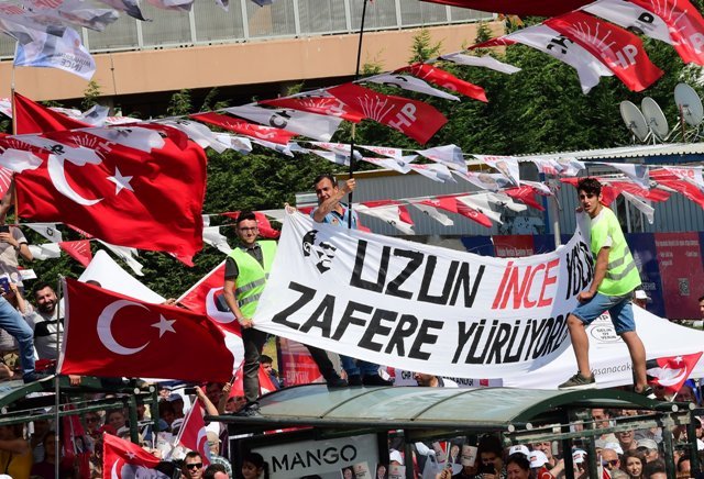 Muharrem İnce, Üsküdar'da halka seslendi