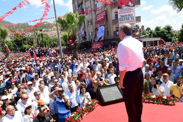 Muharrem İnce'nin Hatay mitinginden kareler