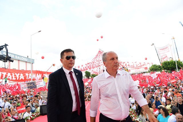 Muharrem İnce Antalya mitinginde konuştu