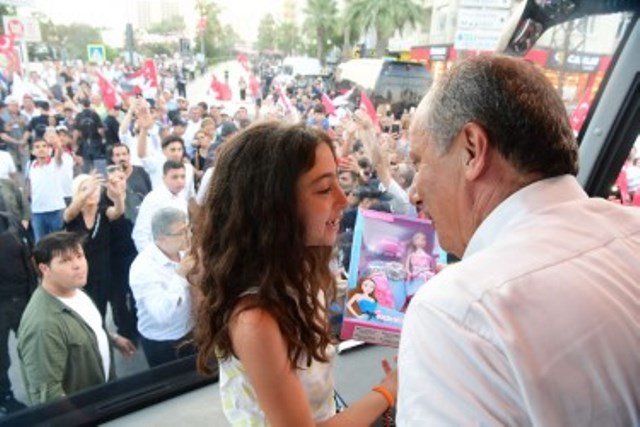 Muharrem İnce Mersin mitinginde halka seslendi