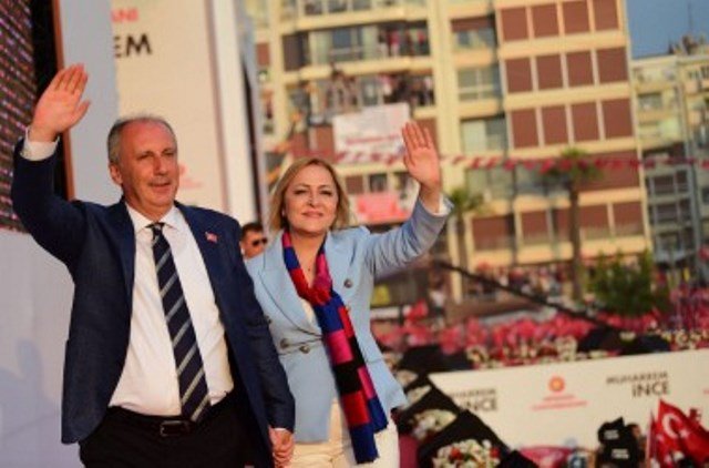 Muharrem İnce İzmir'de tarihi kalabalığa seslendi