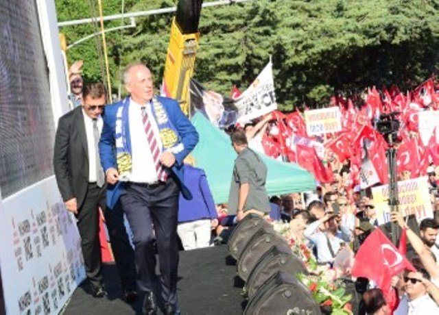 Muharrem İnce Ankara Tandoğan mitinginde halka hitap etti