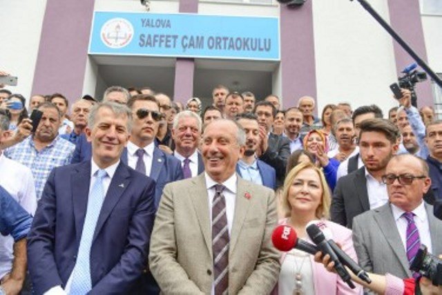 Muharrem İnce memleketi Yalova'da oyunu kullandı