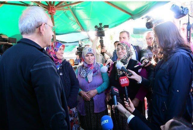 Kılıçdaoğlu, Abant Tabiat Parkı'nda yürüyüş yaptı