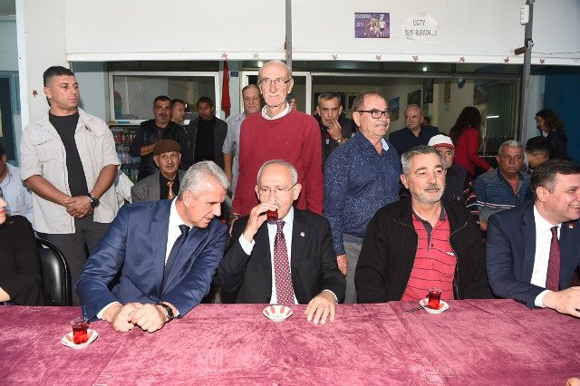 Kılıçdaroğlu, Çanakkale Karabiga'da yurttaşlarla bir araya geldi