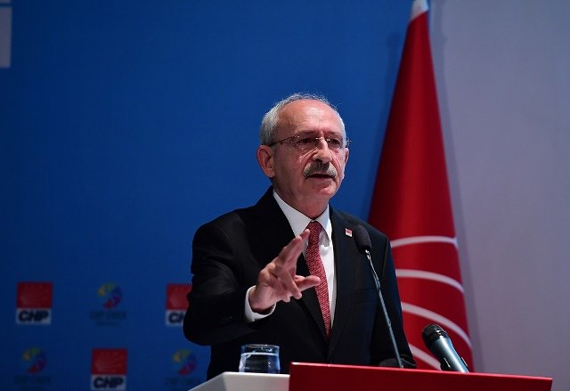 Kılıçdaroğlu EYT Çalıştayı'nda konuştu