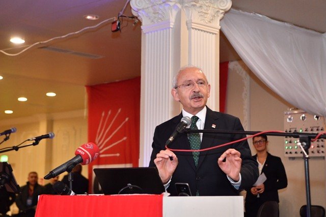 Kılıçdaroğlu, Avusturya’daki CHP'lilerle buluştu