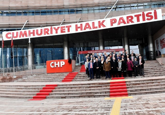 Adalet Partisi'nden Kılıçdaroğlu'na ziyaret