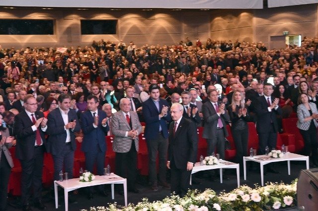 Kılıçdaroğlu, İBB adayı Ekrem İmamoğlu'nun tanıtım toplantısına katıldı