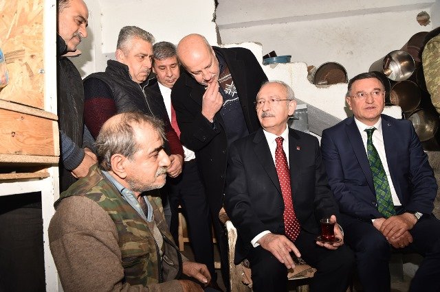 Kılıçdaroğlu, Antakya'da demirci esnafını ziyaret etti