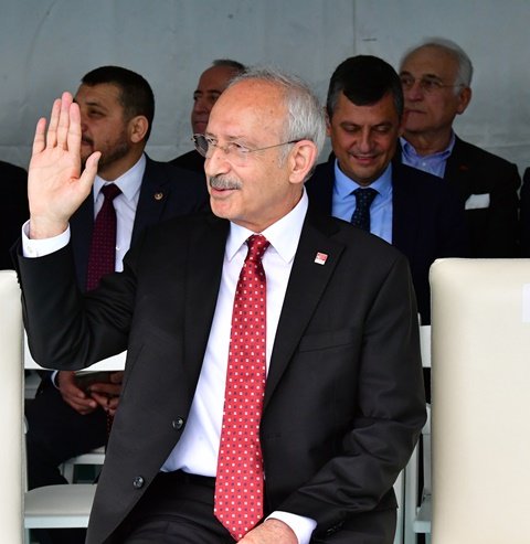 Kılıçdaroğlu Samsun’daki 19 Mayıs resmi törenine katıldı